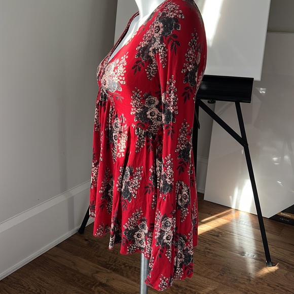 Free People V-Neck Flowy Top XS - Picture 6 of 6